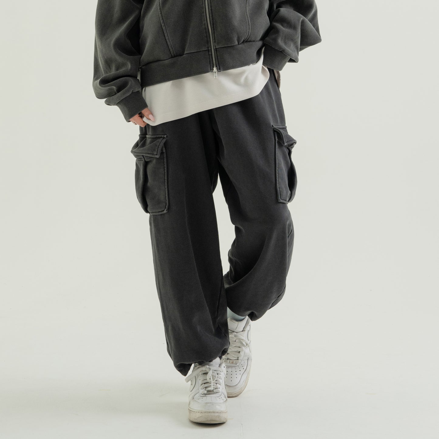 Pig String Cargo Sweatpants